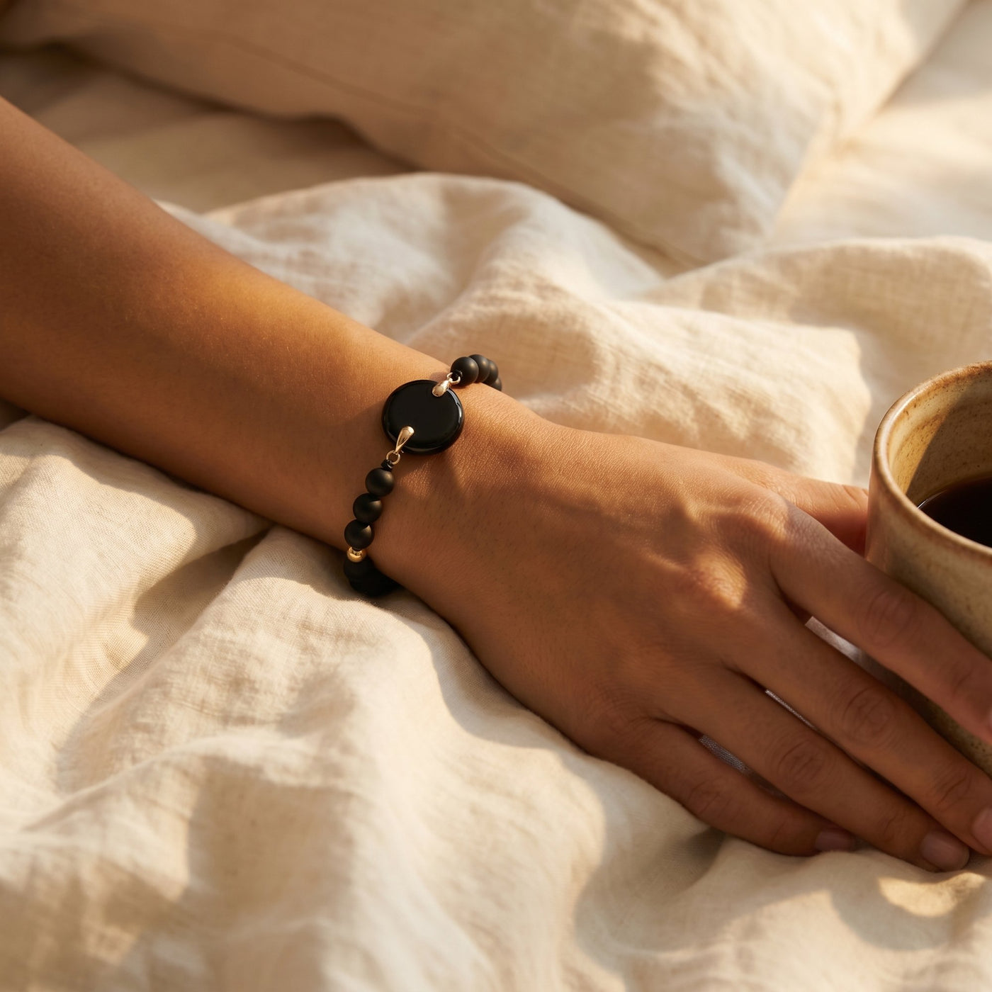 Charmify Womens — שחור + זהב — 04-Morning