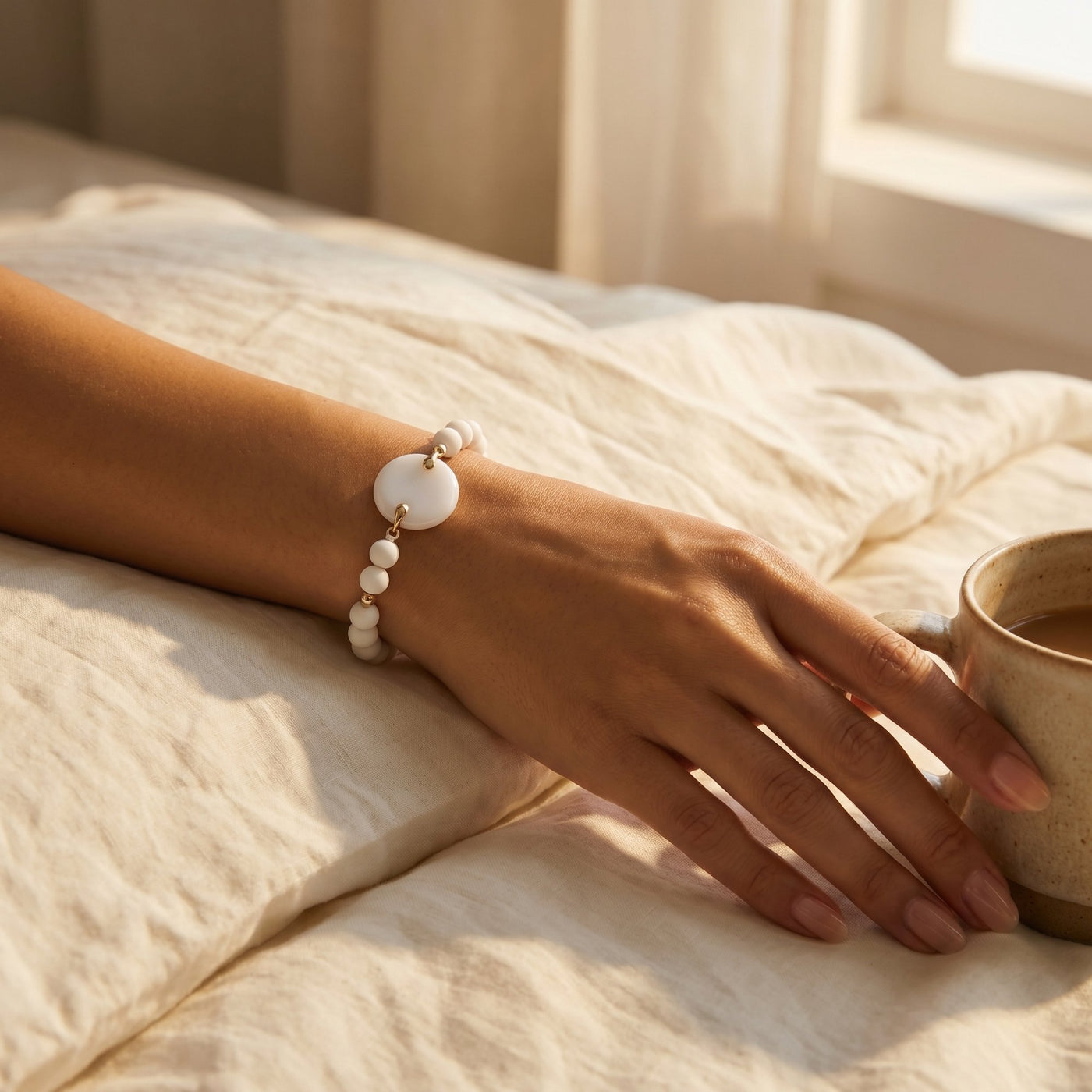 Charmify Womens — לבן + זהב — 04-Morning